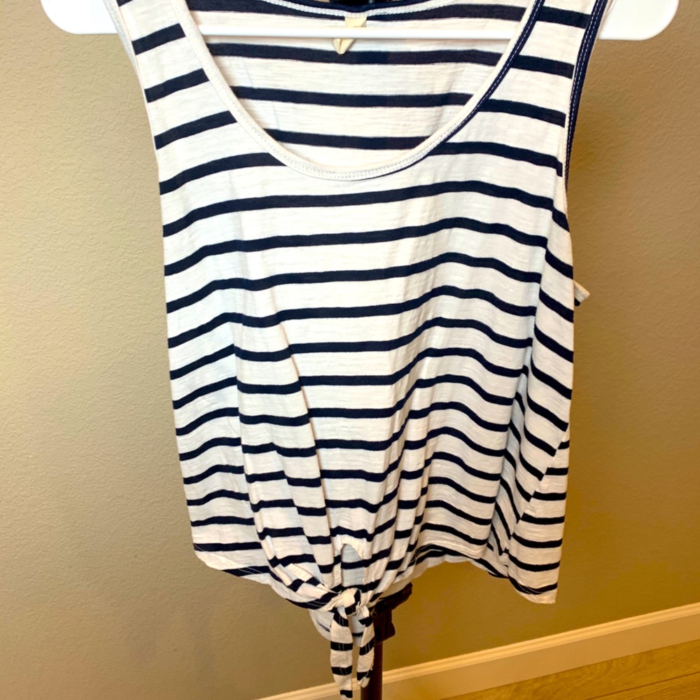 Wishlist black and white striped tank-L